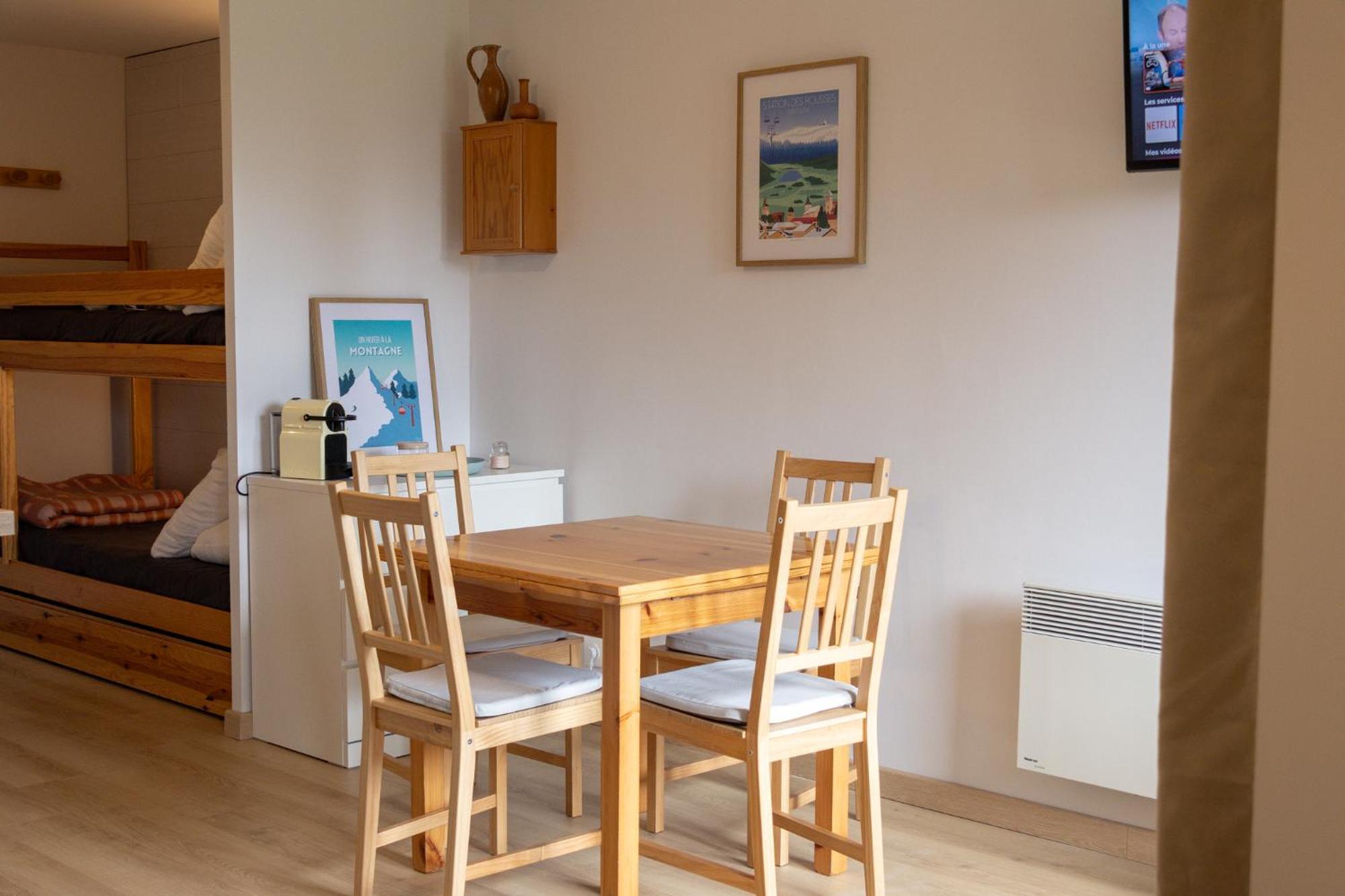 Chaleureux Appartement Avec Balcon Au Coeur Des Rousses Ле Рус Екстериор снимка